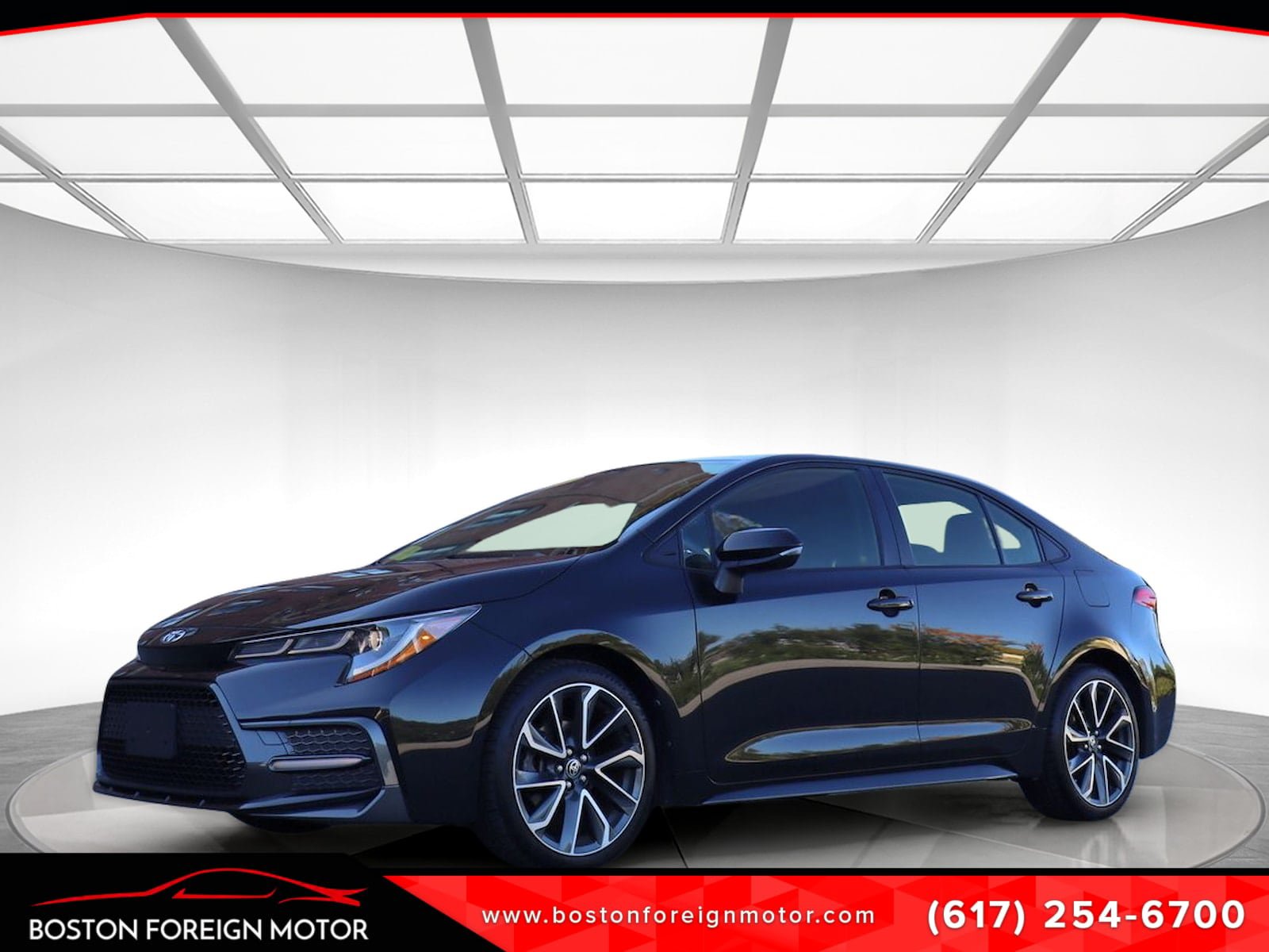 Used 2020 Toyota Corolla SE w/ SE Premium Package FWD image 1