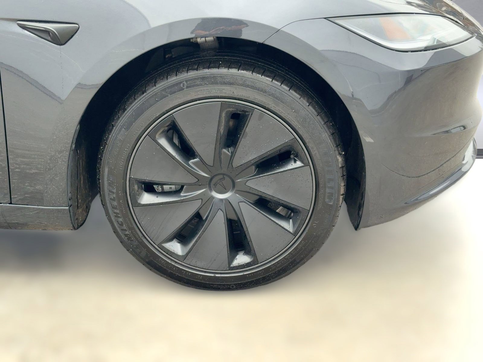 Used 2025 Tesla Model 3 Long Range image 11