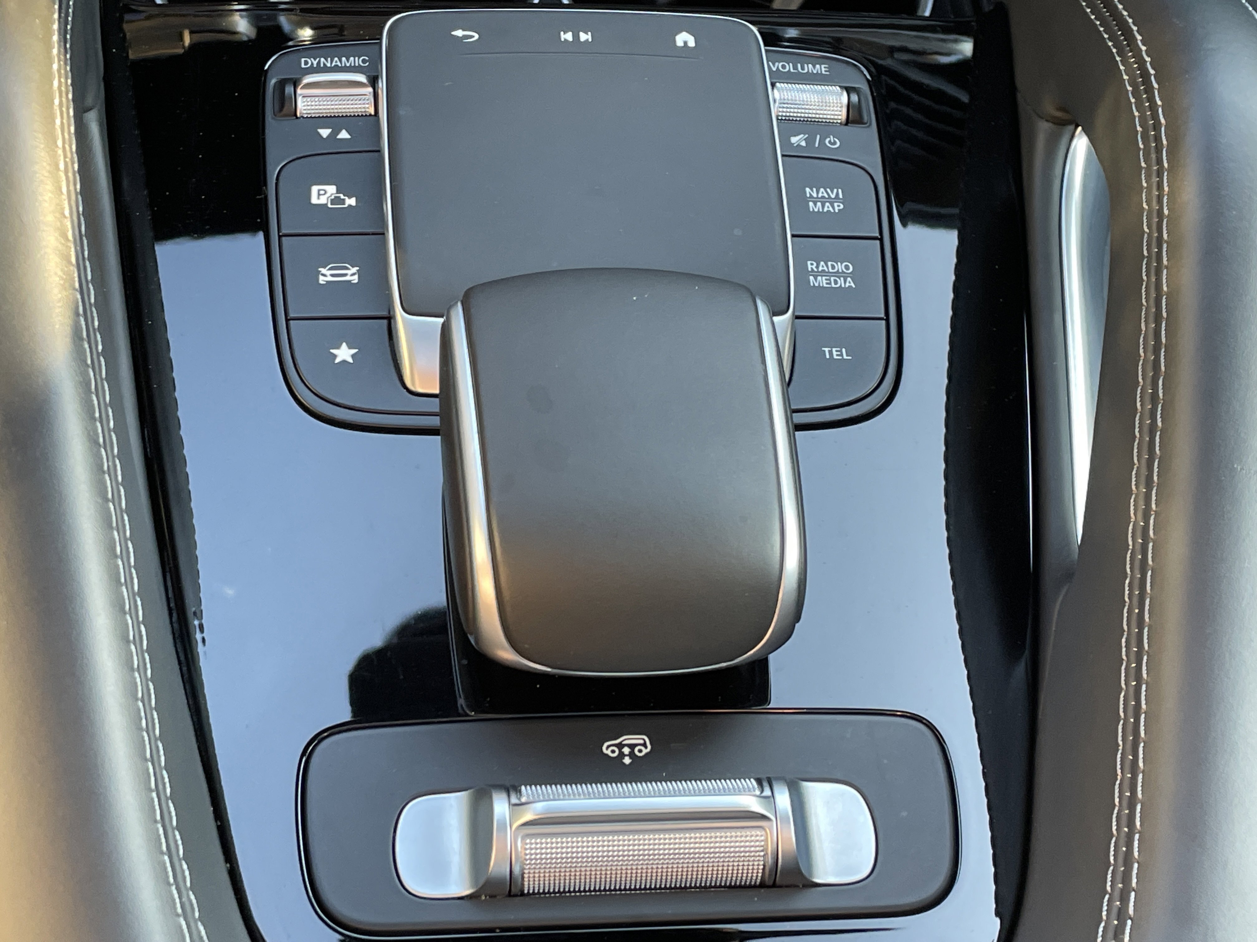 Certified 2024 Mercedes-Benz GLE 53 AMG 4MATIC image 34