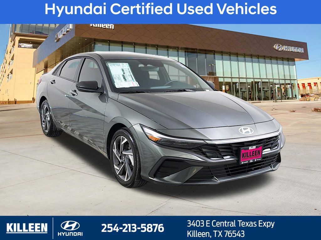 Used 2025 Hyundai Elantra Sport FWD image 1