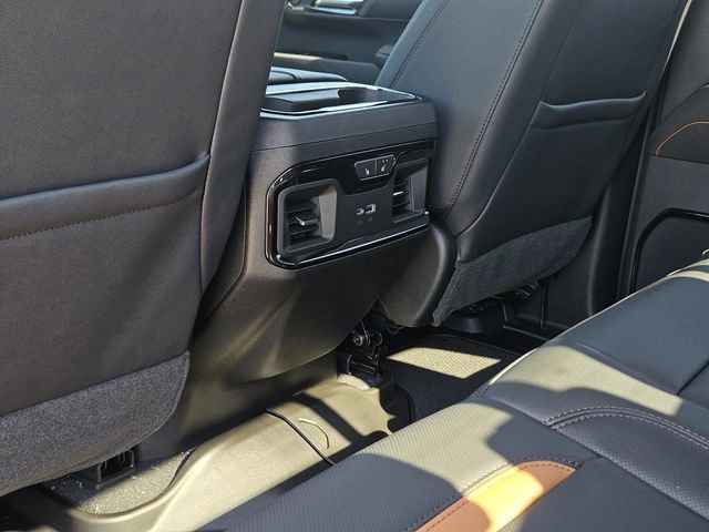 New 2026 GMC Sierra 2500 AT4 w/ AT4 Premium Plus Package image 32