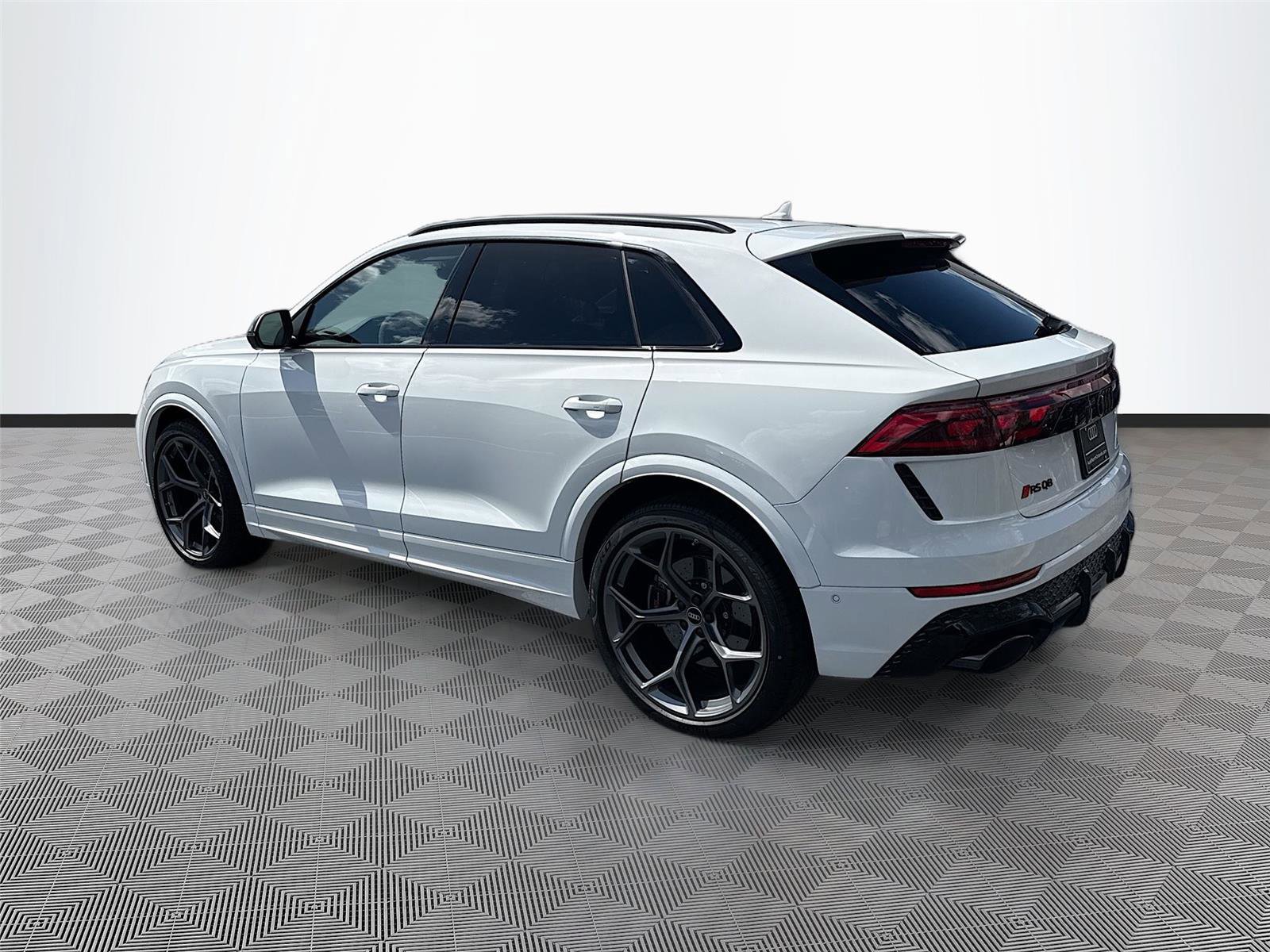 New 2026 Audi RS Q8 performance AWD/4WD image 5