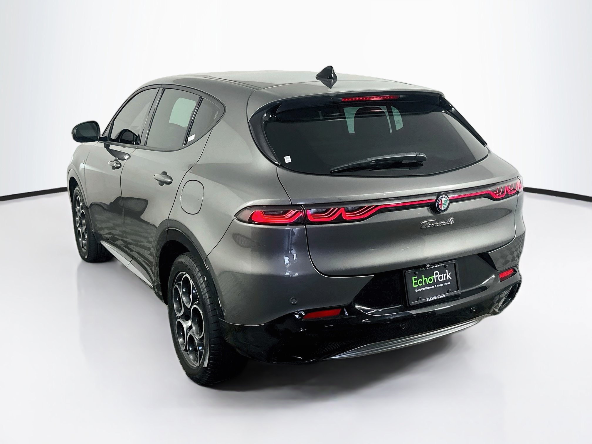 Used 2024 Alfa Romeo Tonale Ti w/ Active Assist Package AWD/4WD image 5