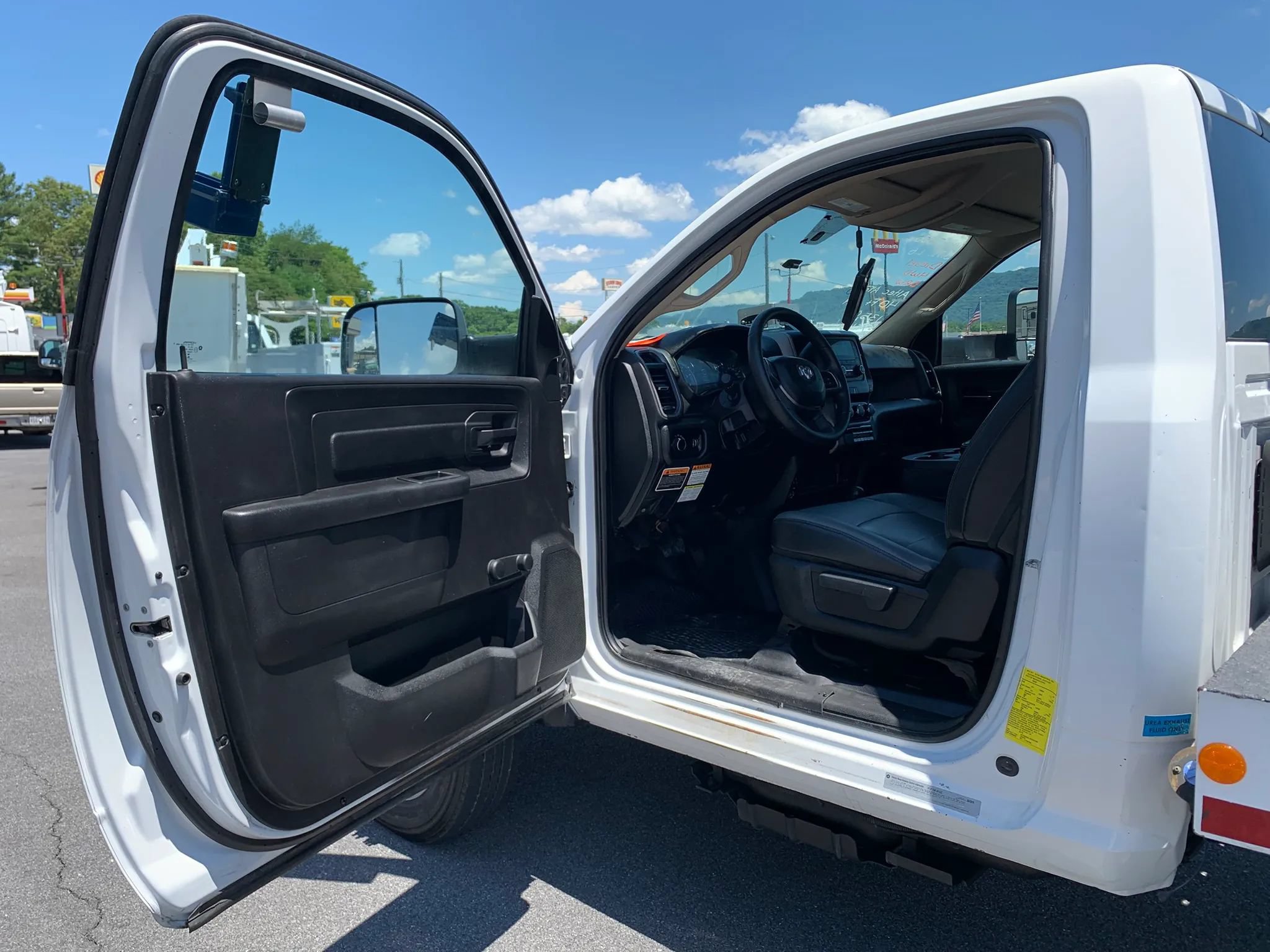 Used 2019 RAM 5500 Tradesman w/ Ambulance Prep Group AWD/4WD image 7