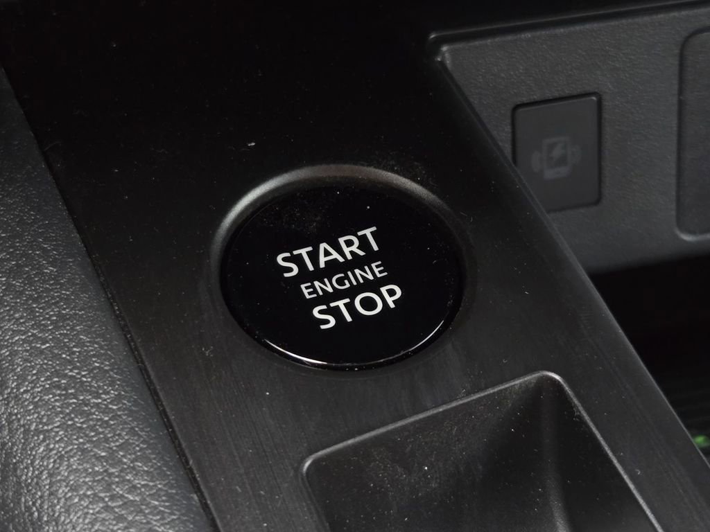 New 2026 Nissan Kicks SV image 28