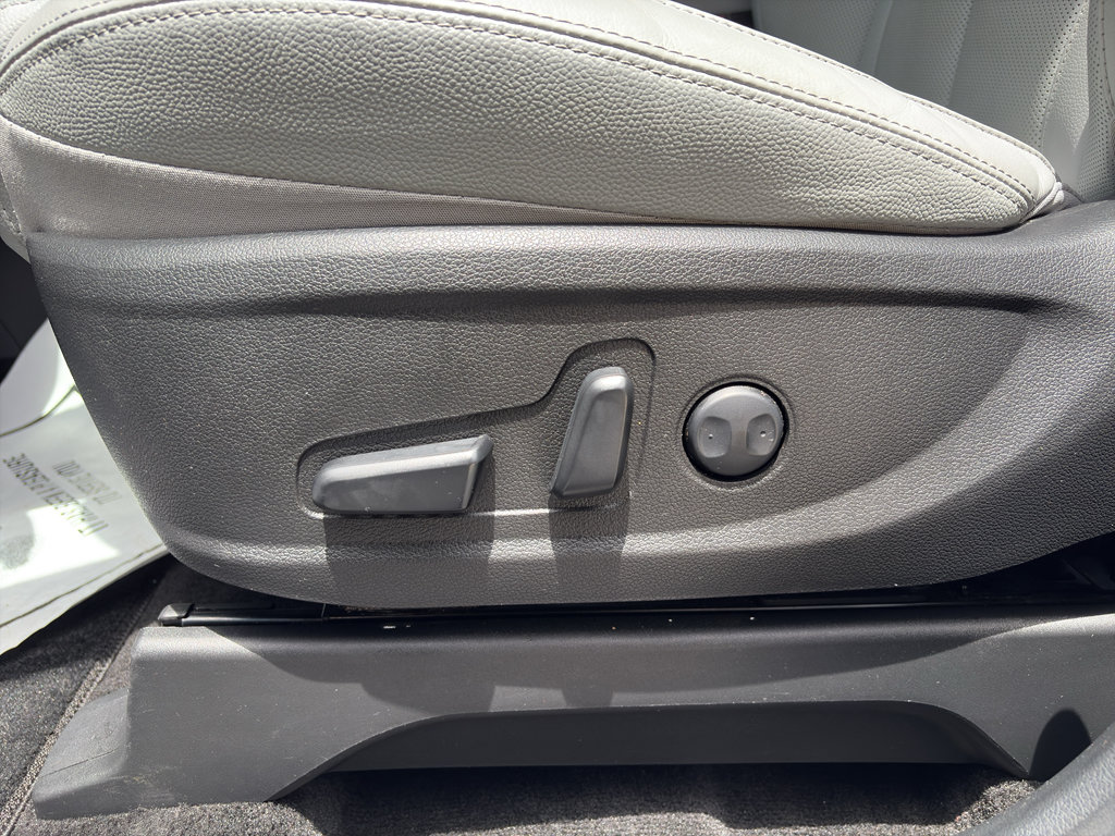 Used 2022 Hyundai Palisade SEL w/ Premium Package AWD/4WD image 13
