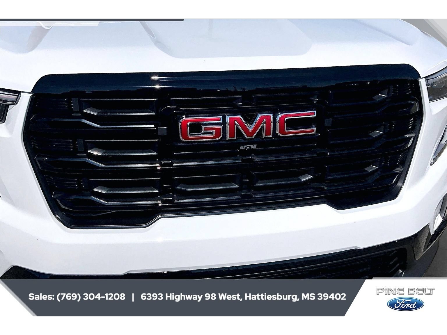 Used 2024 GMC Acadia Elevation w/ Black Edition FWD image 22