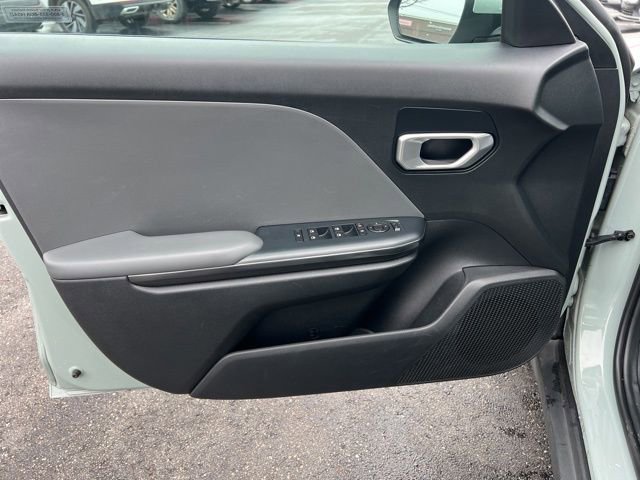 Certified 2025 Kia K4 LXS image 29