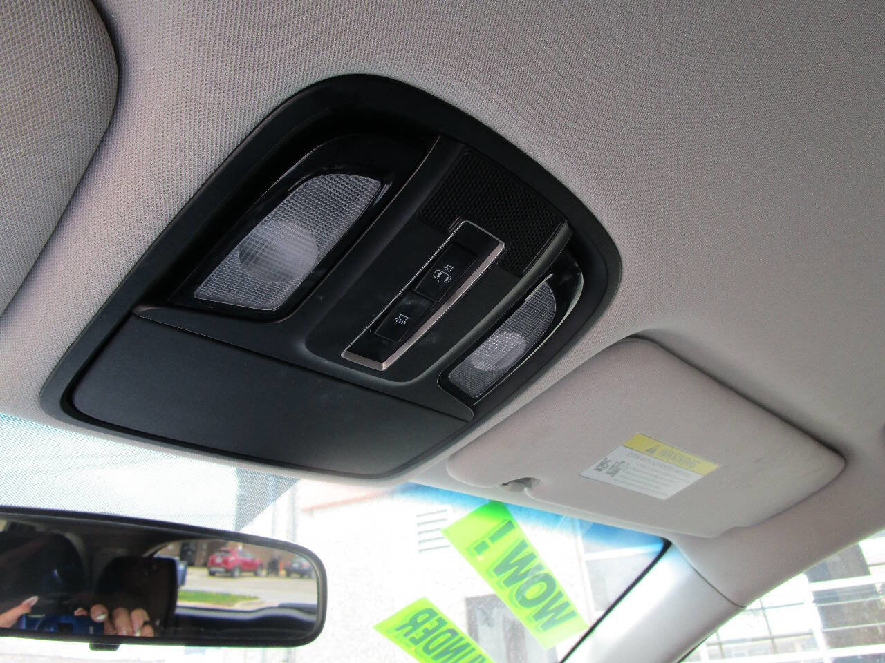 Used 2019 Kia Sorento FWD image 13