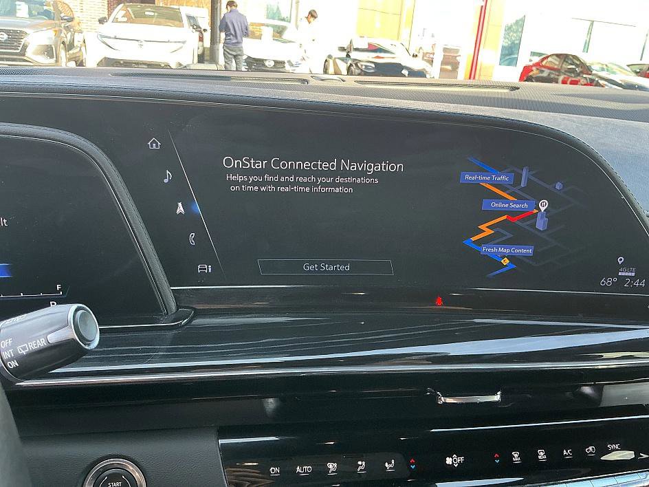 Used 2023 Cadillac Escalade ESV Sport image 18