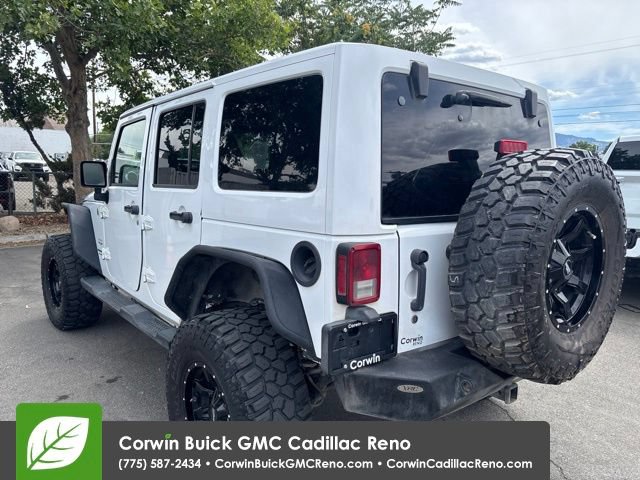 Used 2016 Jeep Wrangler Unlimited Sahara w/ Connectivity Group AWD/4WD image 4