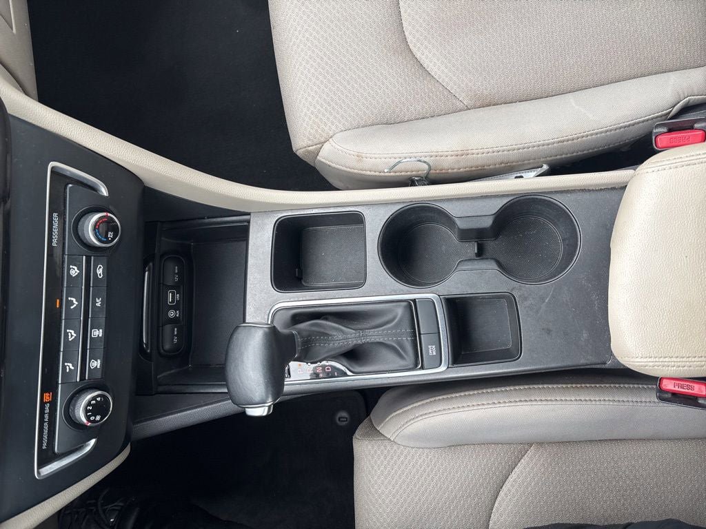 Used 2017 Kia Optima LX FWD image 21