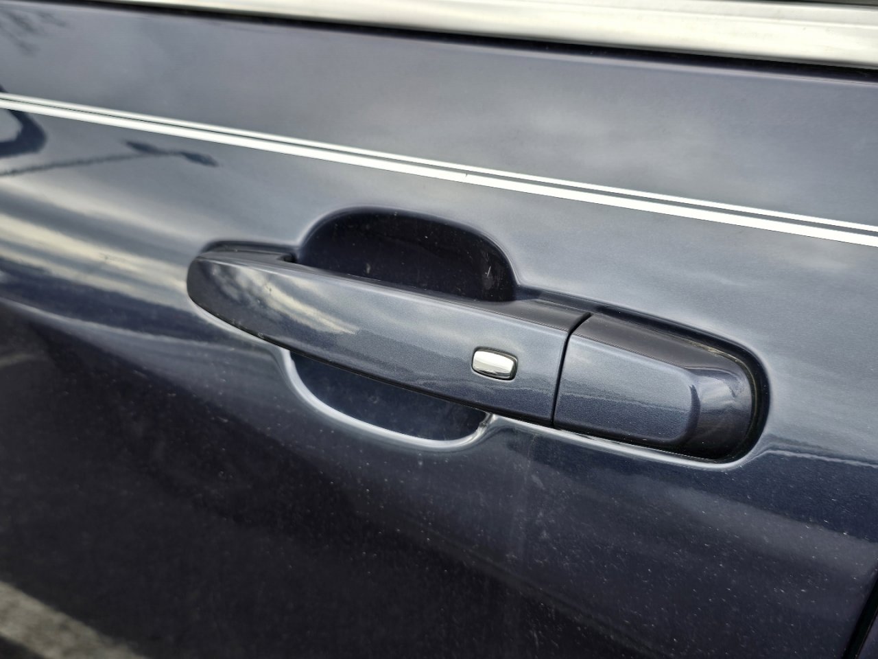 Used 2019 Chevrolet Equinox LT image 23