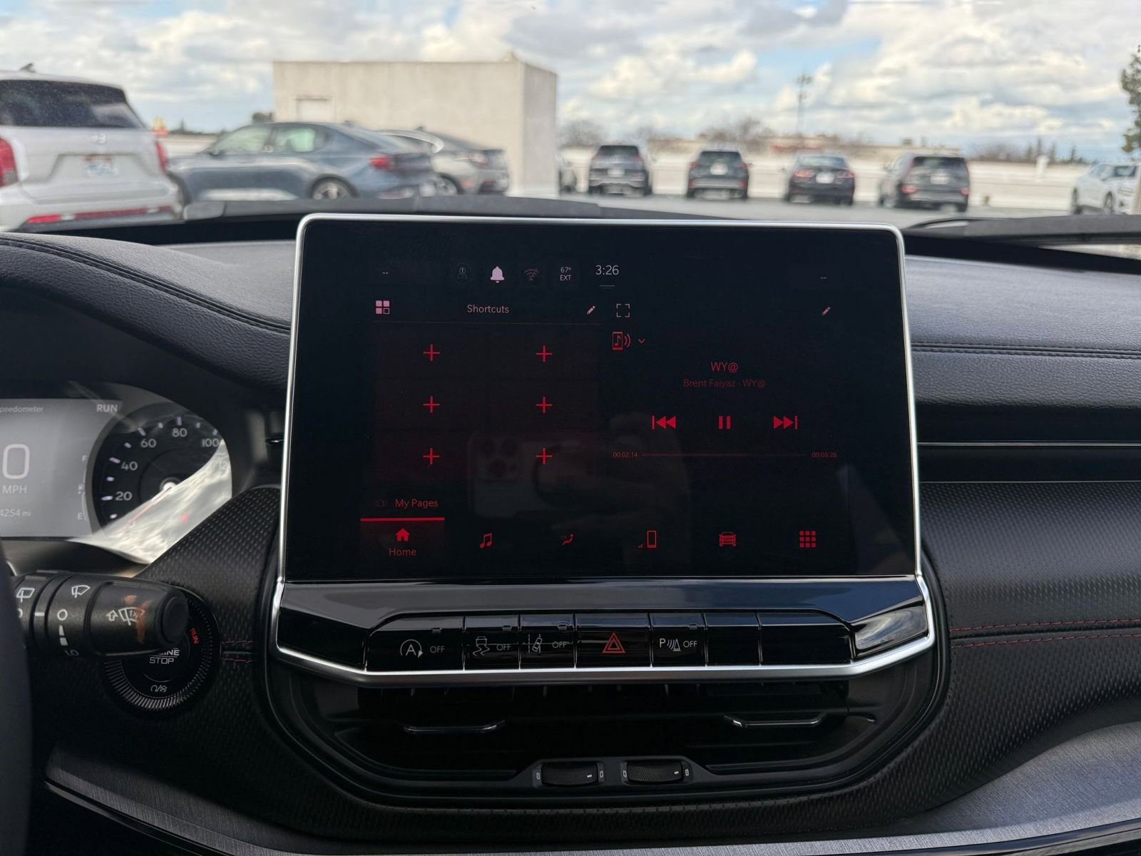 Used 2025 Jeep Compass Trailhawk image 20