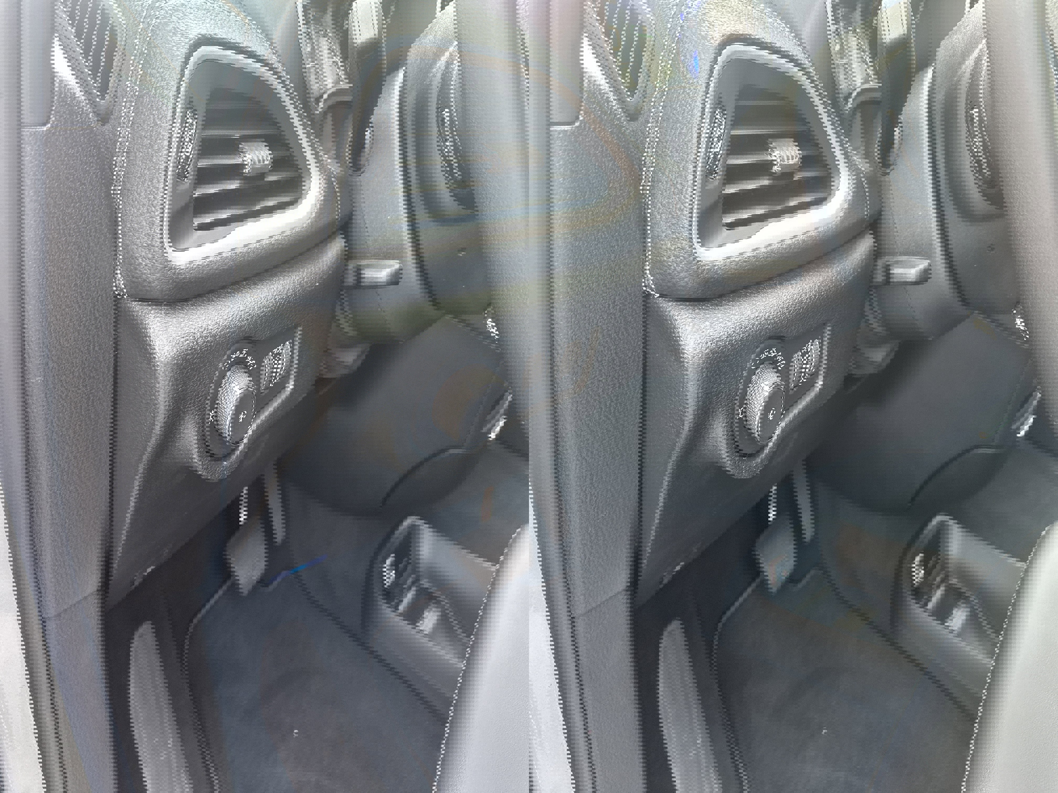 New 2026 Chrysler Pacifica Select image 31