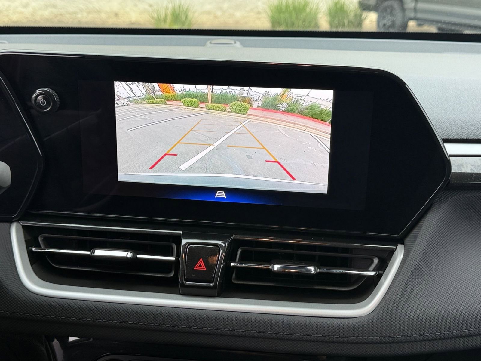 Used 2025 Chevrolet TrailBlazer LT image 17