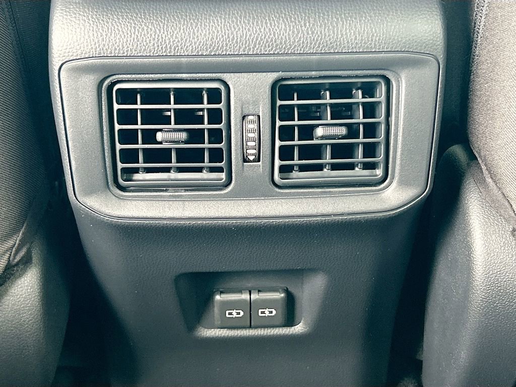 New 2025 Toyota RAV4 XLE image 21