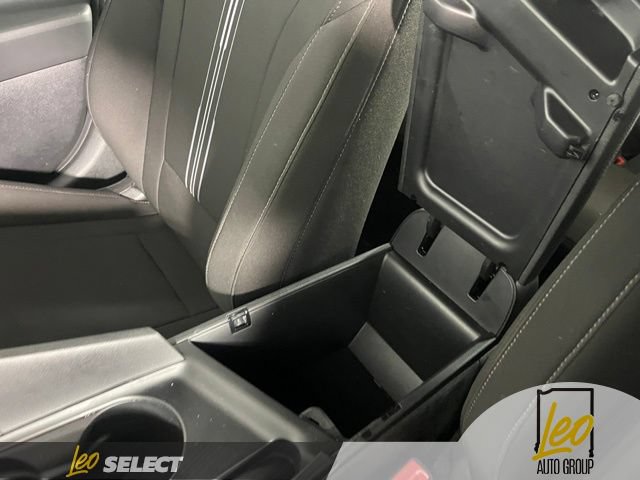 Used 2025 Hyundai Elantra Sport FWD image 21