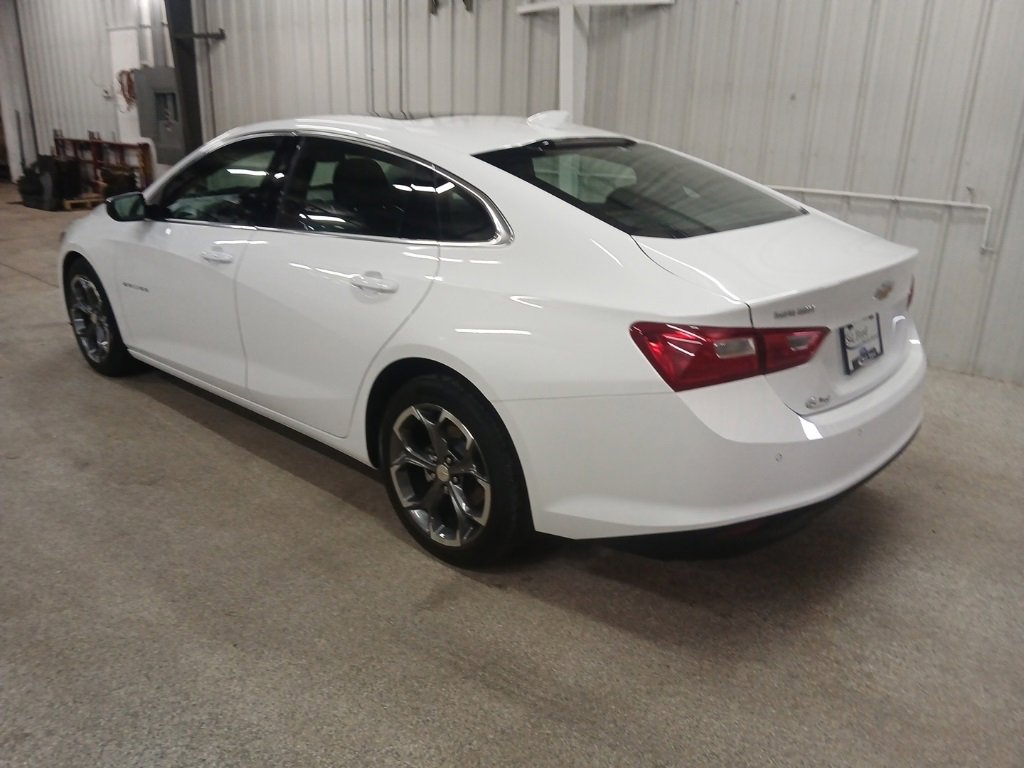 Used 2024 Chevrolet Malibu LT image 27