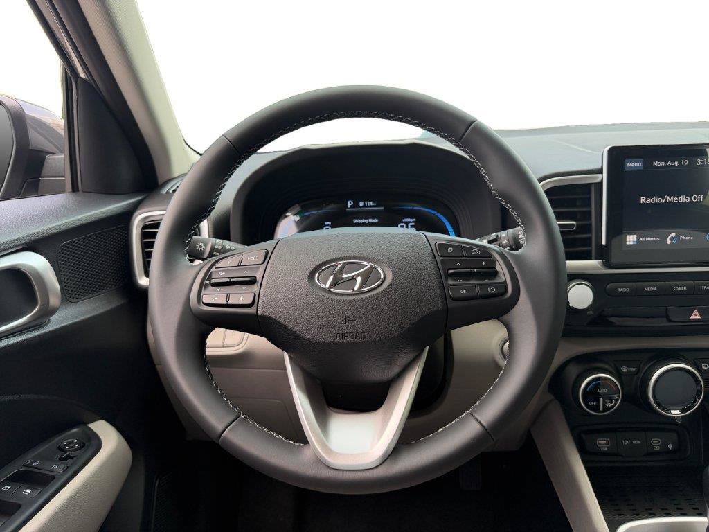New 2026 Hyundai Venue SEL FWD image 12