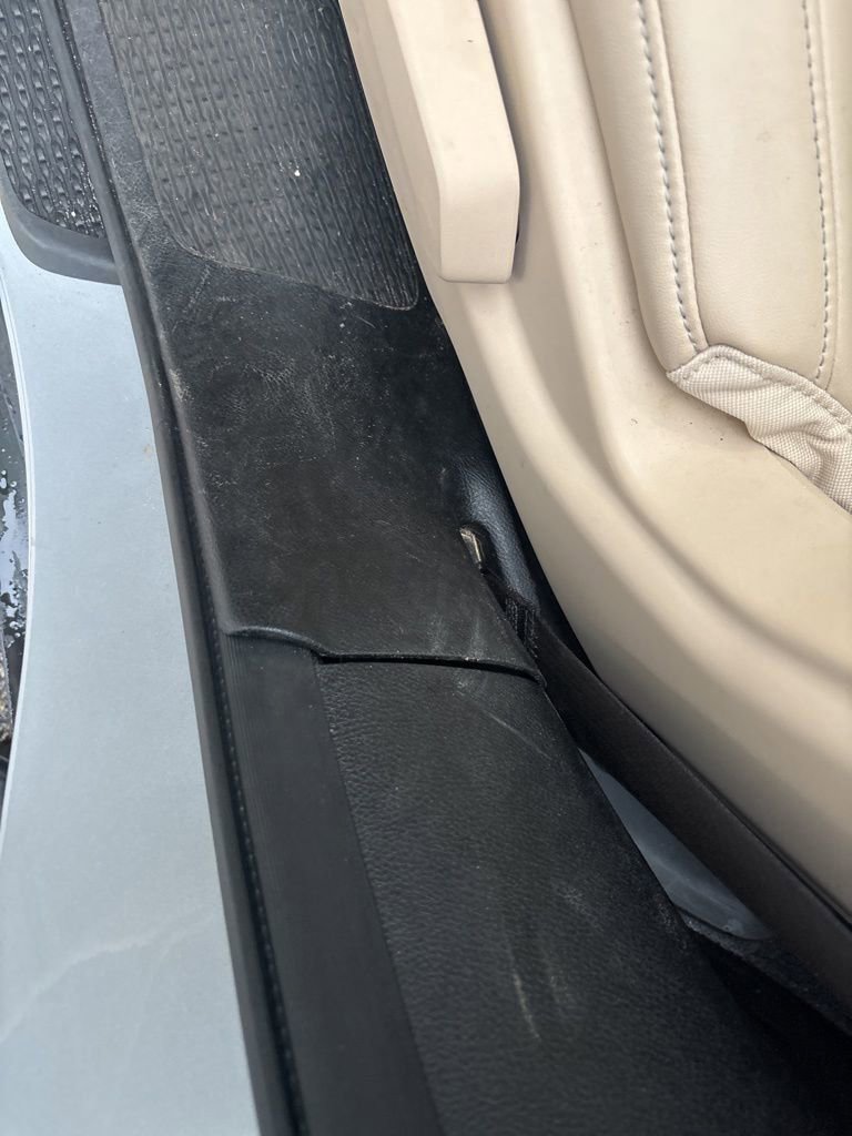 Used 2021 Jeep Grand Cherokee L Limited w/ Luxury Tech Group II image 28