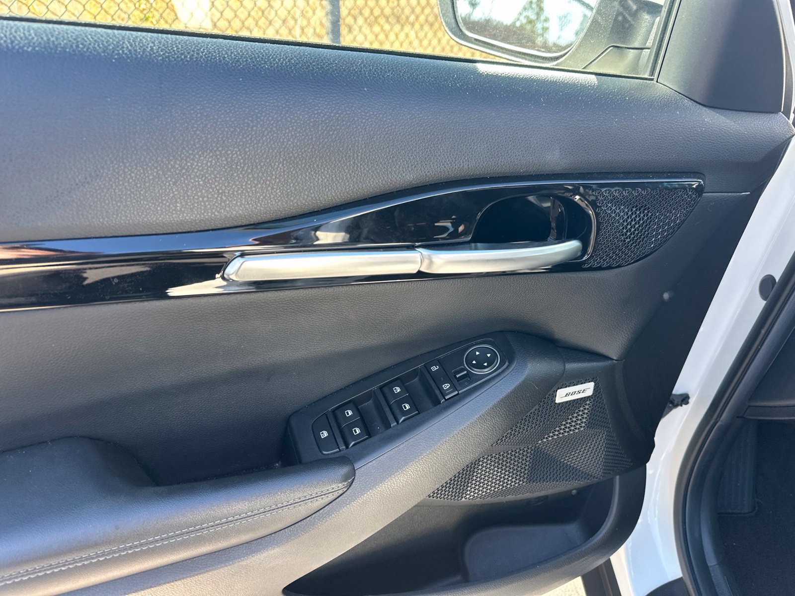 Used 2021 Kia Seltos SX w/ SX Sunroof Package AWD/4WD image 5