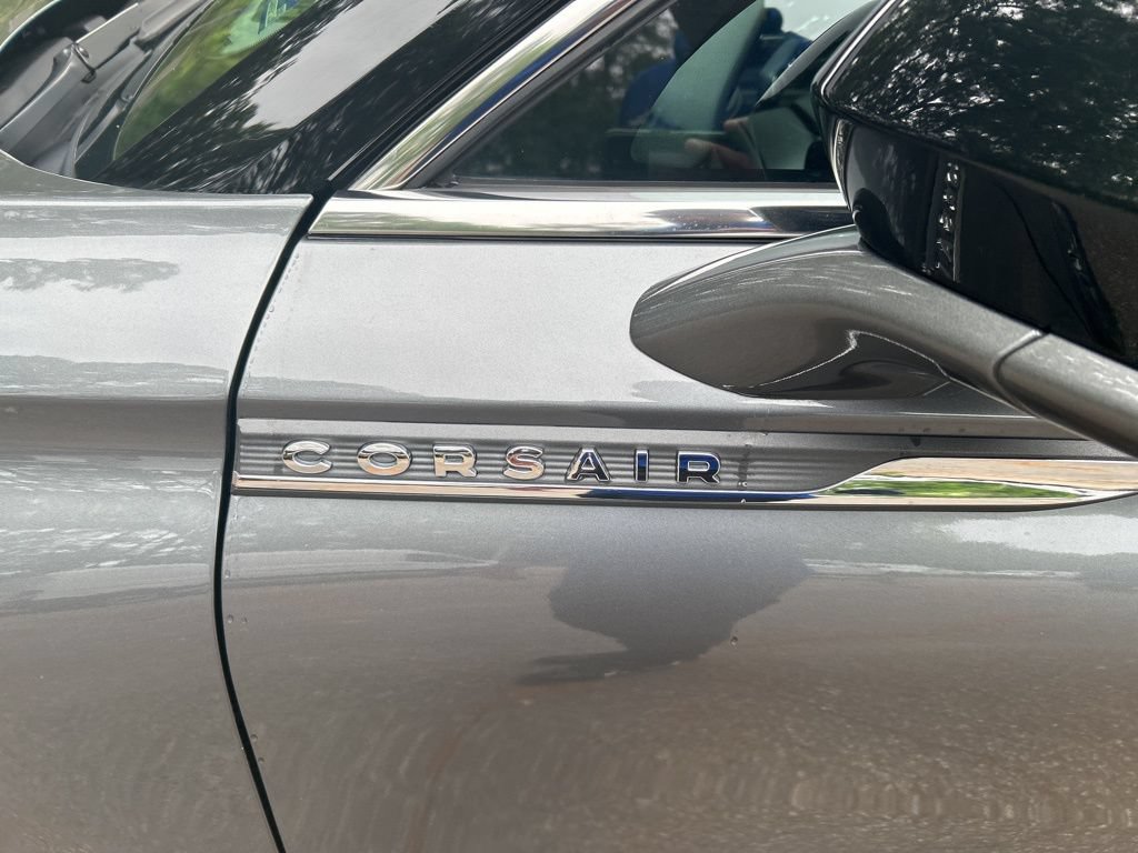 Used 2022 Lincoln Corsair AWD w/ Equipment Group 101A image 11