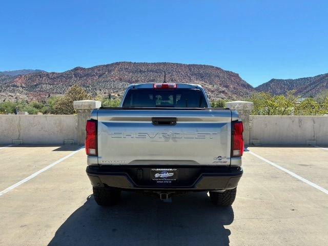 Used 2024 Chevrolet Colorado ZR2 w/ Safety Package AWD/4WD image 7