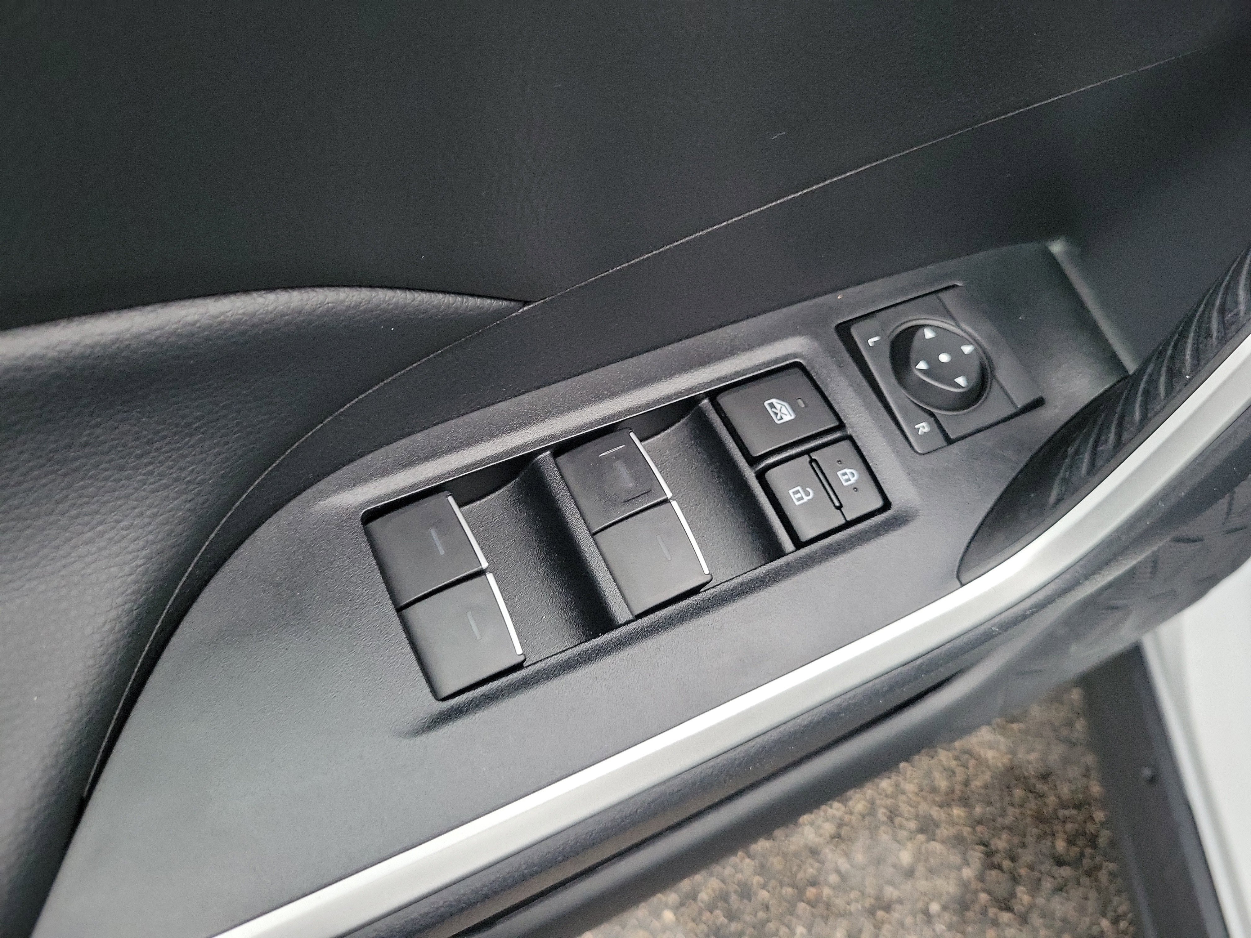 Used 2024 Toyota RAV4 XLE Premium image 14