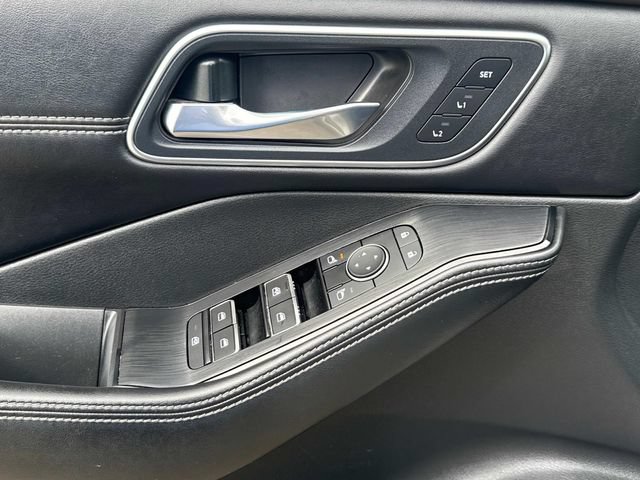 Used 2022 Nissan Rogue Platinum w/ Head-Up Display Package FWD image 28