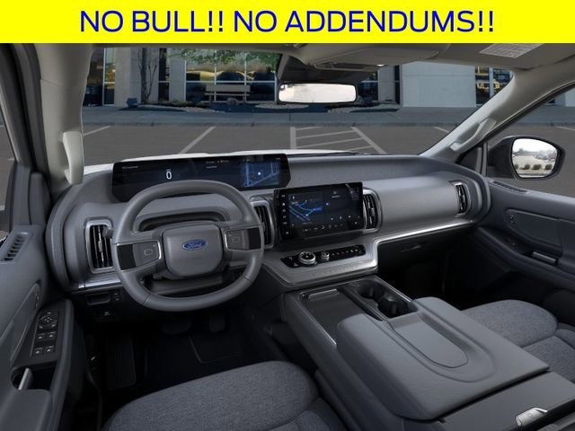 New 2026 Ford Expedition Active image 10