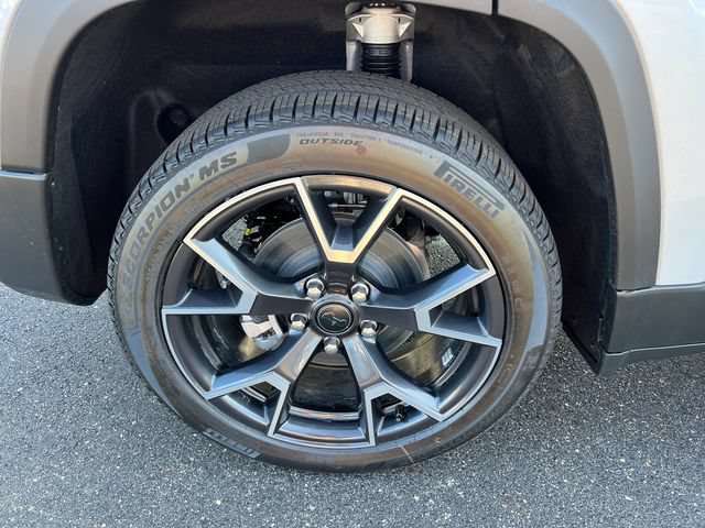 New 2026 Jeep Cherokee Overland w/ Advanced Pro Tech Group AWD/4WD image 9