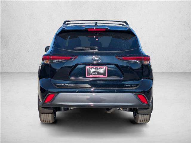 New 2025 Toyota Highlander Limited image 8