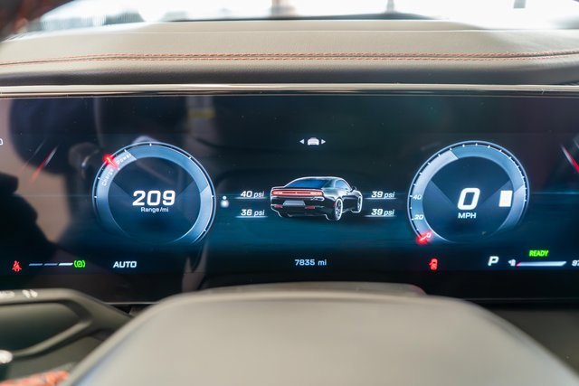 Used 2025 Dodge Charger R/T Scat Pack w/ Track Pack image 29