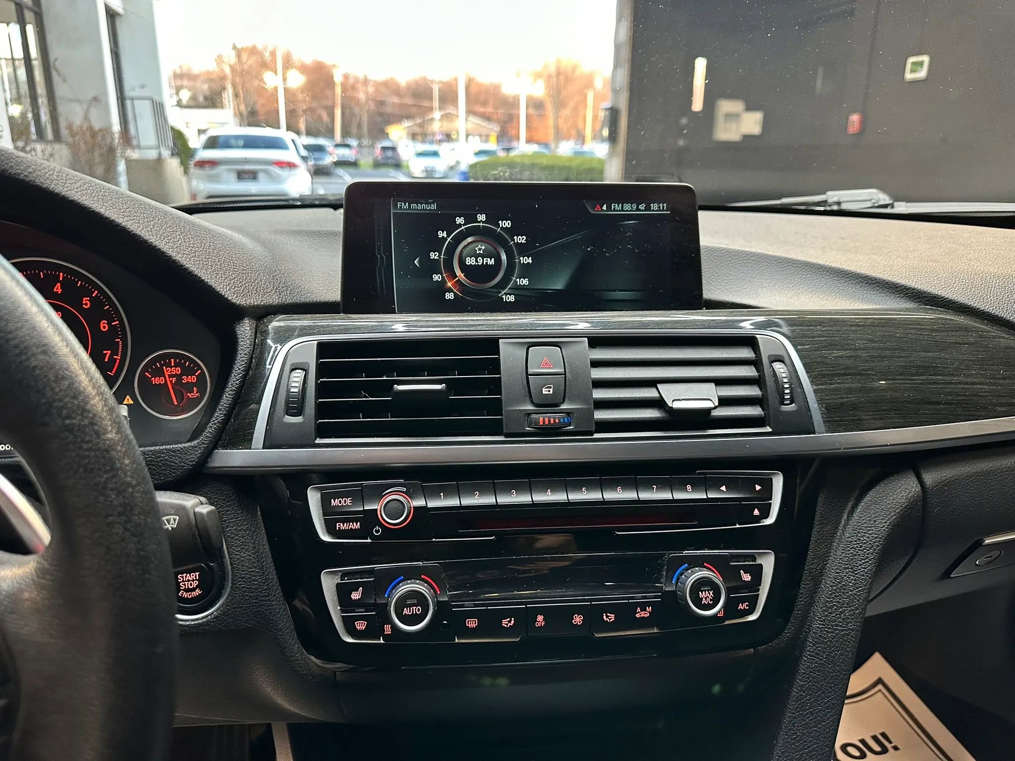 Used 2017 BMW 330i Sedan image 10