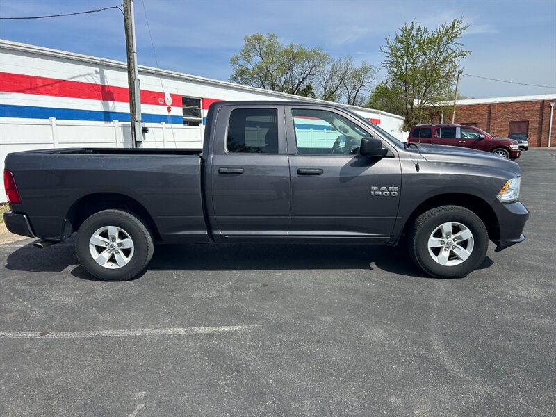 Used 2018 RAM 1500 Express AWD/4WD image 2