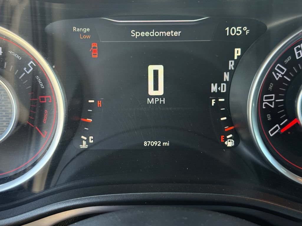 Used 2016 Dodge Challenger R/T RWD image 17