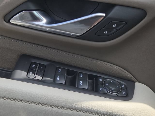 Used 2023 GMC Yukon Denali AWD/4WD image 30
