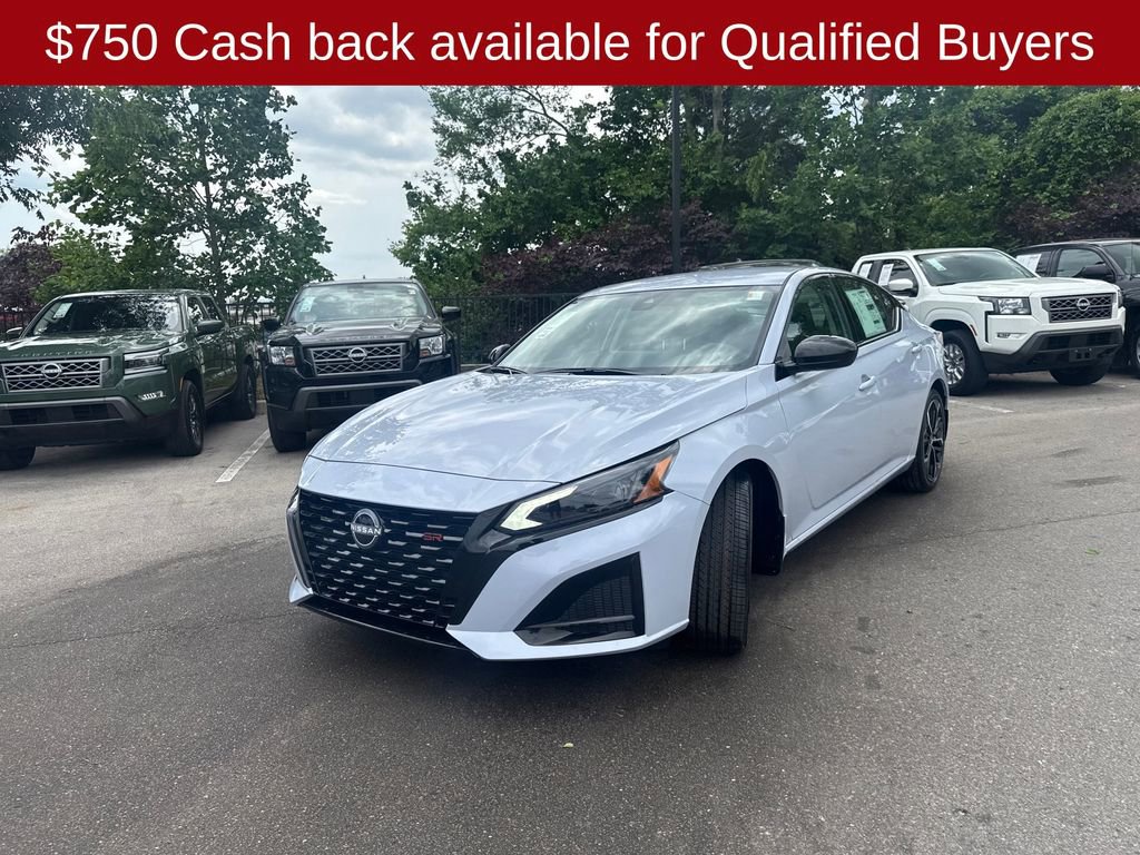 New 2026 Nissan Altima 2.5 SR FWD image 3