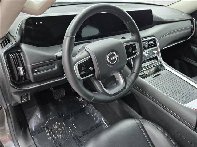 Used 2025 Nissan Armada SV RWD image 10
