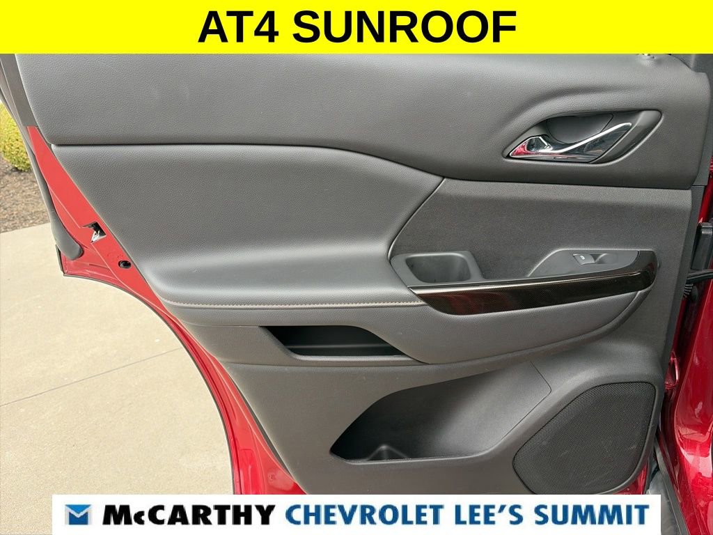 Used 2023 GMC Acadia AT4 w/ Preferred Package image 34