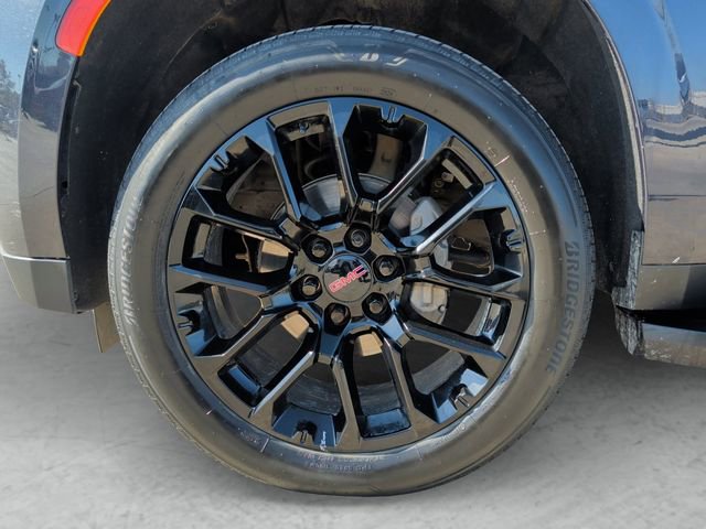 Used 2023 GMC Yukon XL SLT image 23