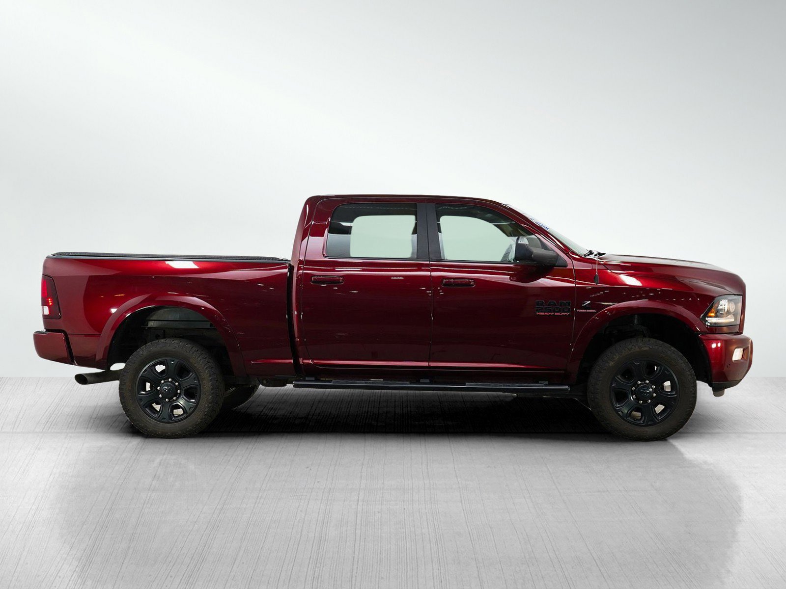 Used 2017 RAM 2500 Laramie w/ Sport Appearance Group AWD/4WD image 6