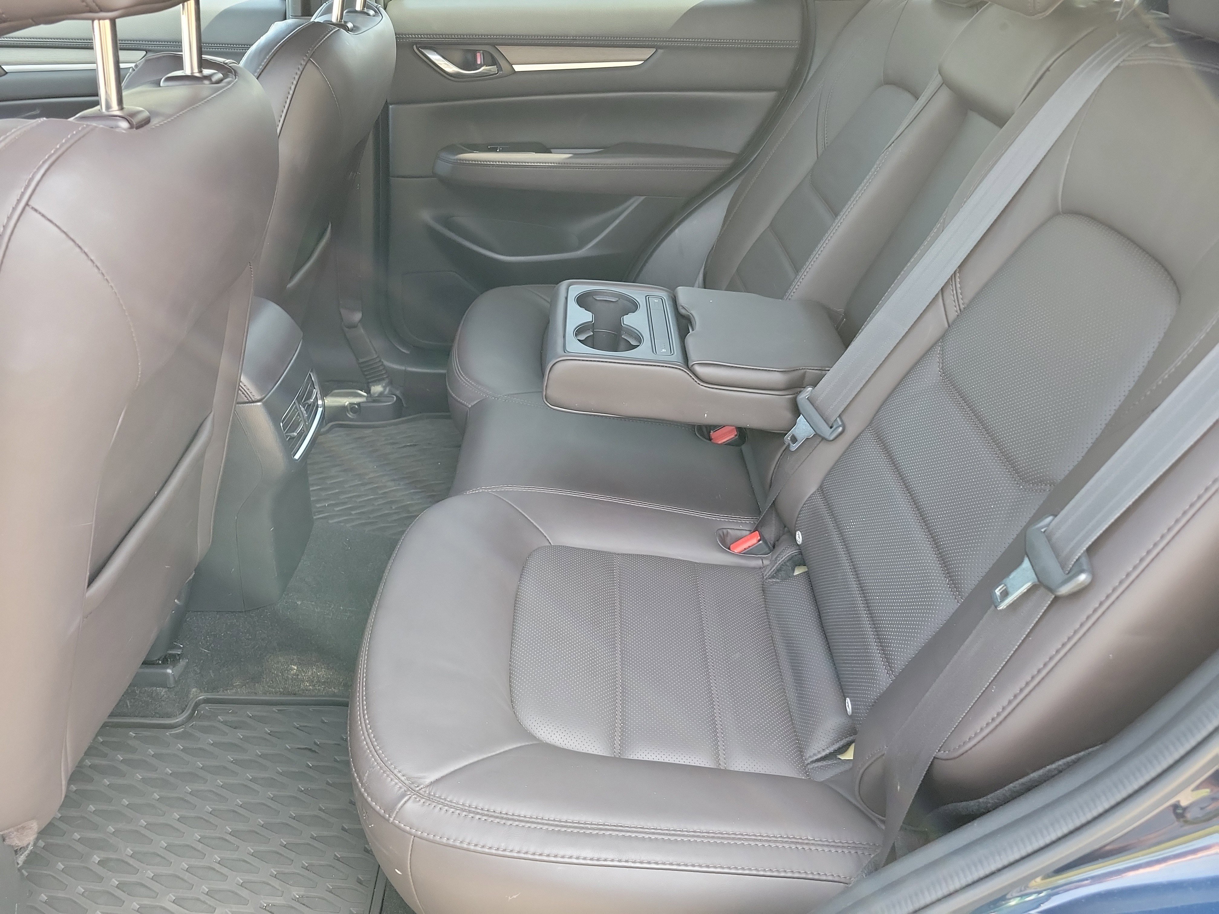 Used 2021 MAZDA CX-5 Signature image 6