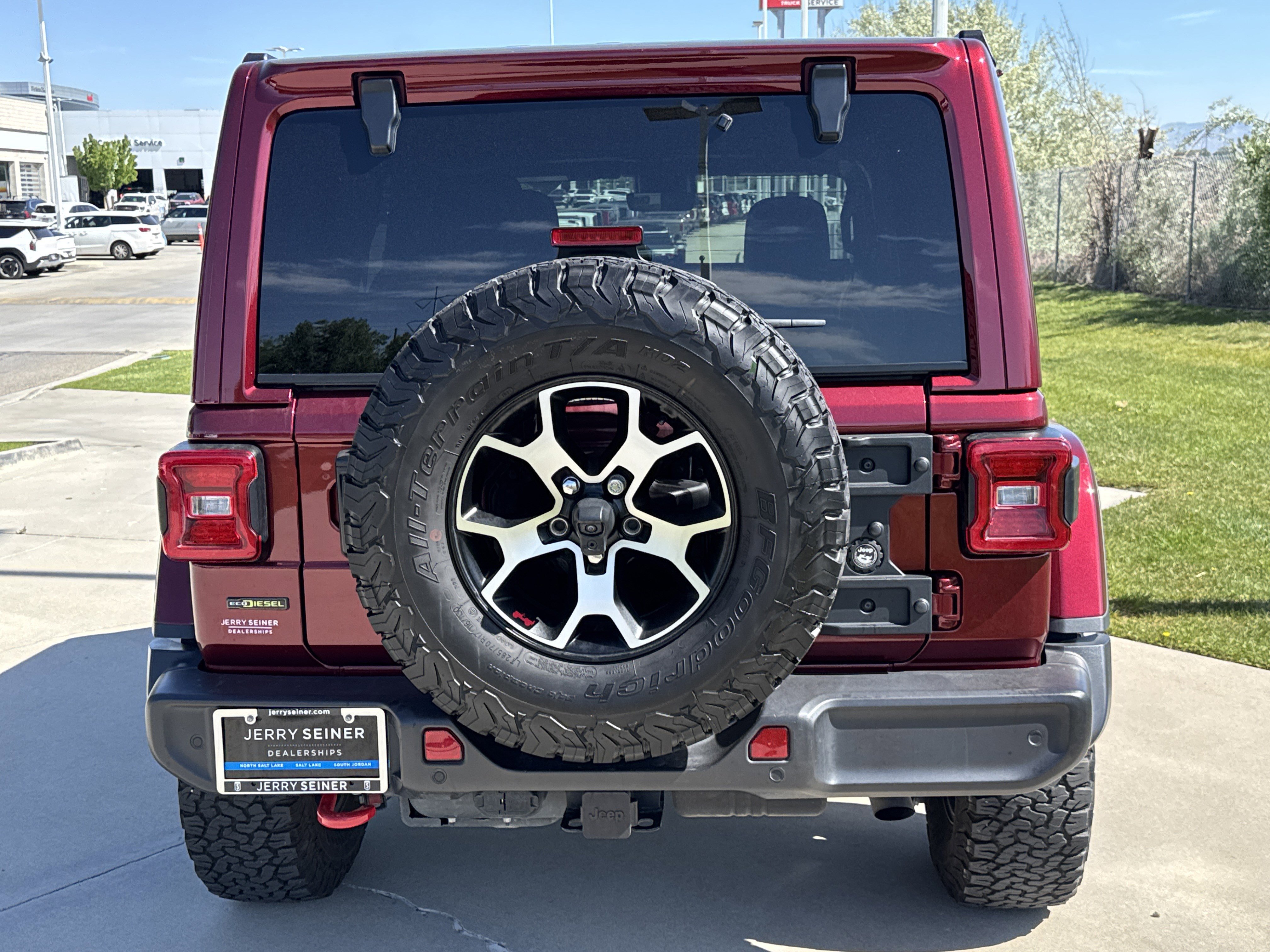 Used 2021 Jeep Wrangler Unlimited Rubicon AWD/4WD image 4