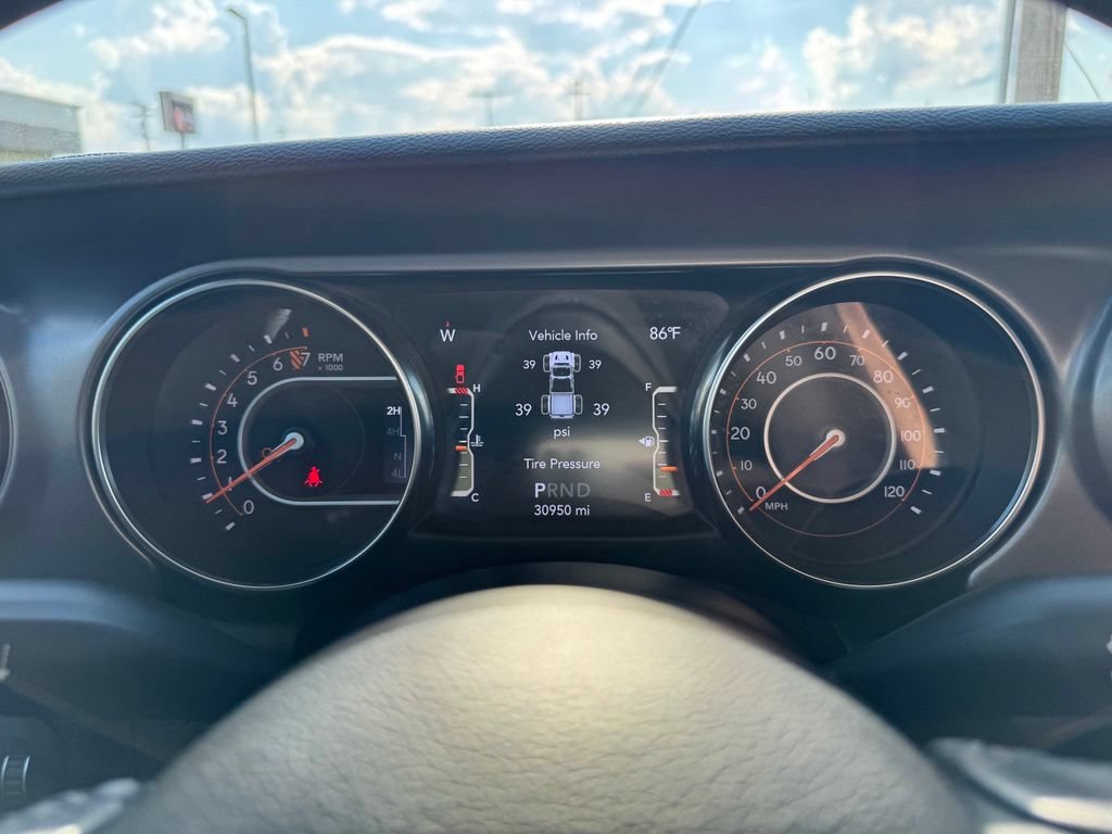 Used 2021 Jeep Gladiator Sport AWD/4WD image 22