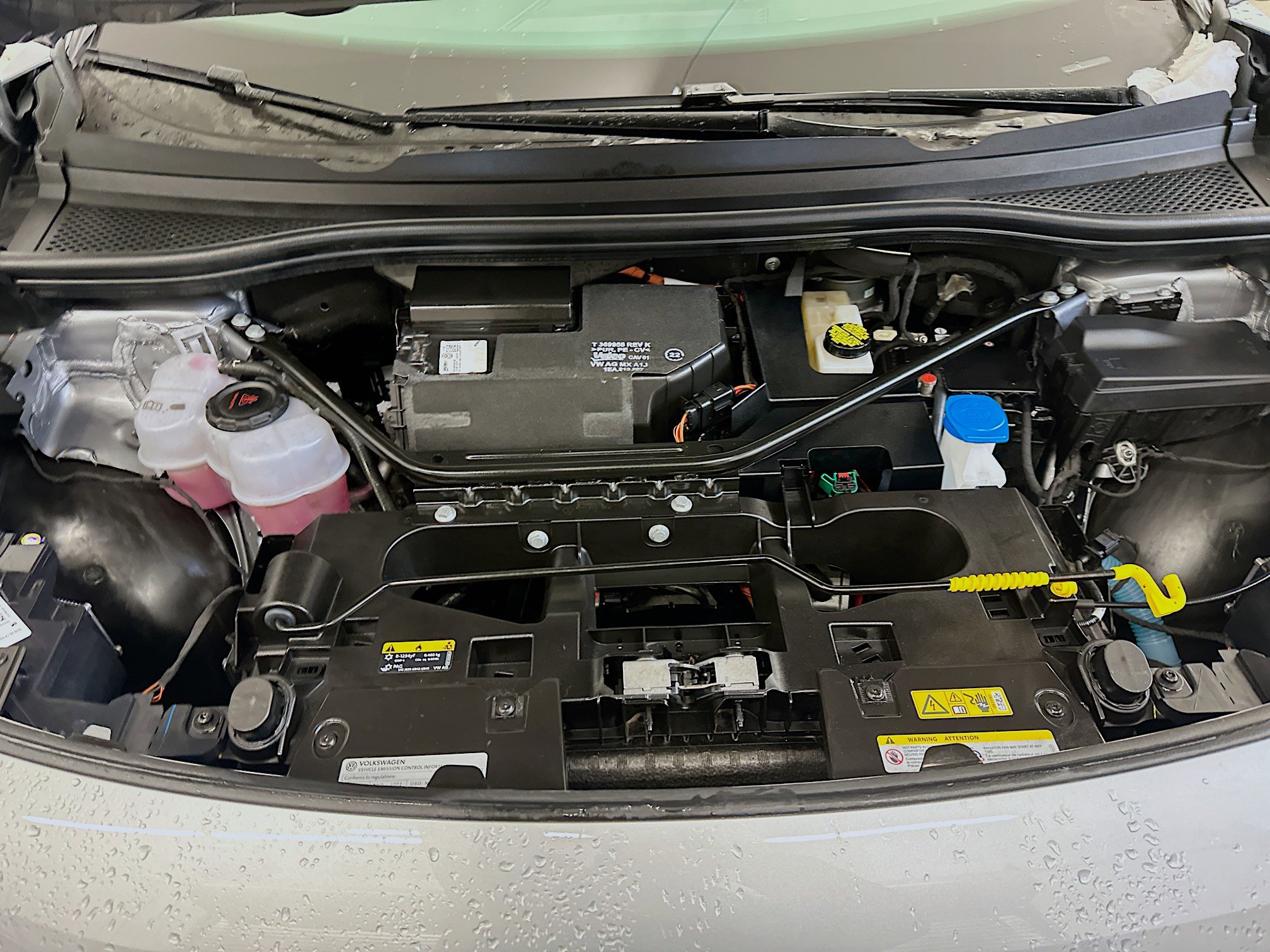 Used 2023 Volkswagen ID.4 Pro AWD/4WD image 34