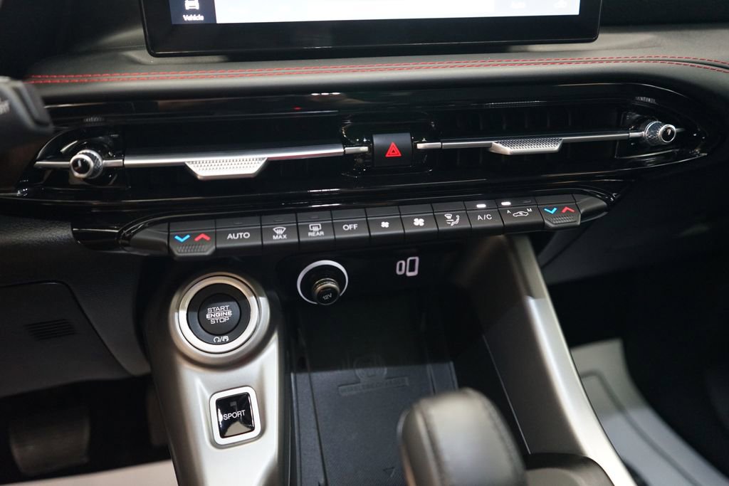 Used 2024 Dodge Hornet R/T Plus w/ R/T Blacktop Package AWD/4WD image 40