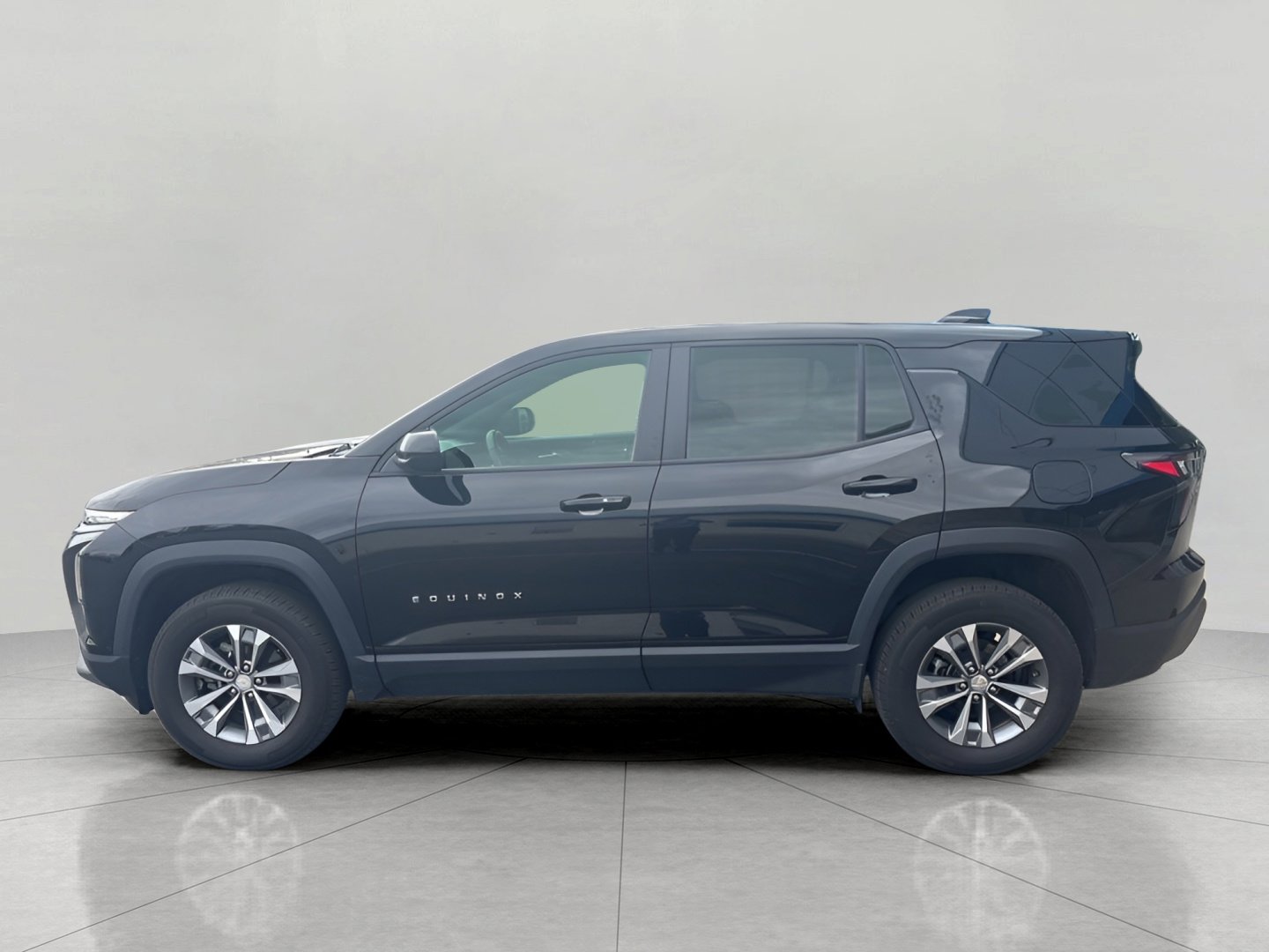 Used 2025 Chevrolet Equinox LT AWD/4WD image 7