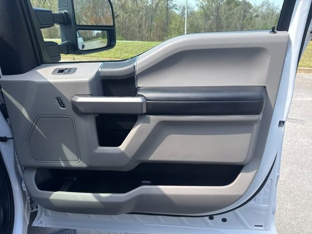 Used 2020 Ford F250 XLT w/ XLT Value Package image 9